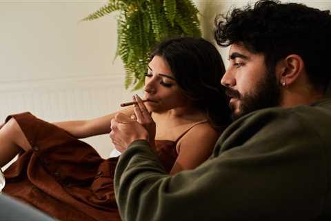 Meet Your Stoner Soulmate On This New Dating App