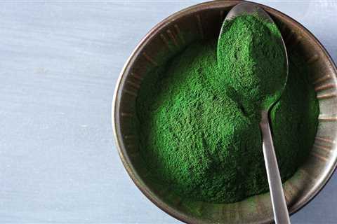 Add This Powder to Your Drink to Flush Toxins, Ease Inflammation, and Nix Allergy Symptoms
