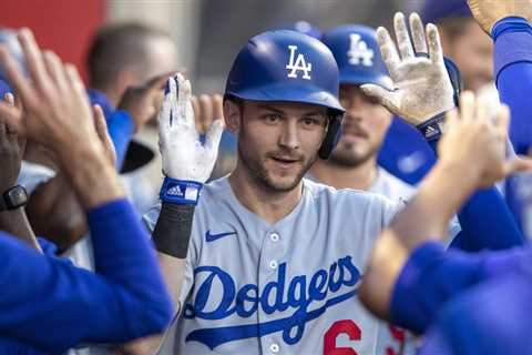 Dodgers sweep Angels to become first NL team to reach the 60-win mark