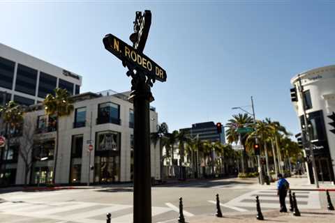 Covid Mask Mandate: Beverly Hills, 3 Other Local Cities Will Not Comply With L.A. Order