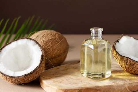 Three Ways Coconut Oil Can Benefit Your Head and Scalp