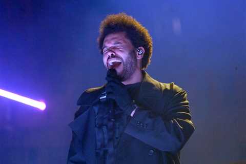 The Weeknd Cancels Los Angeles Concert Early After Losing His Voice