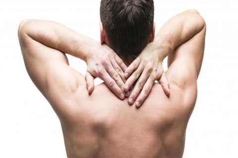Can strained back muscles cause chest pain?