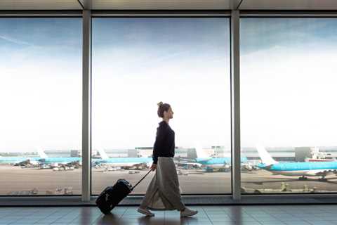 6 Common Travel Illnesses and How to Treat Them