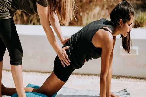 Osteopathy Vs Physiotherapy In Station Square Metrotown: Discover What You Need