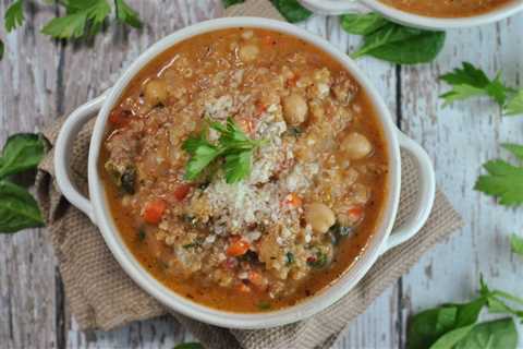 Italian Sausage and Quinoa Soup + Weekly Menu