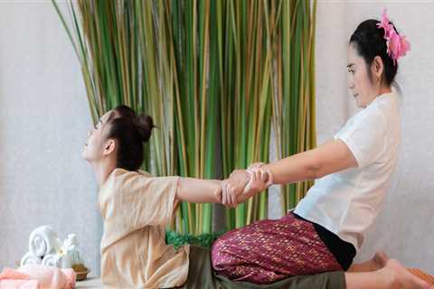 How thai massage works?