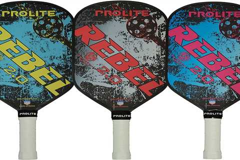 Read the the latest 3 best selling pickleball paddles with images that are available for sale...