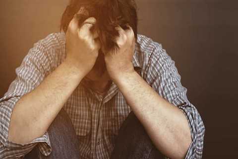 What are the 5 symptoms of ptsd?