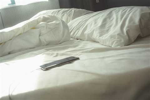 Why Keeping Your Phone in Bed Is Unhealthy