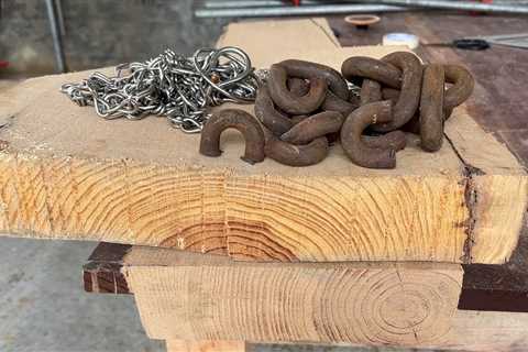 How to Upcycle Old Chains and Wood into a One-of-a-Kind Desk: A DIY Tutorial