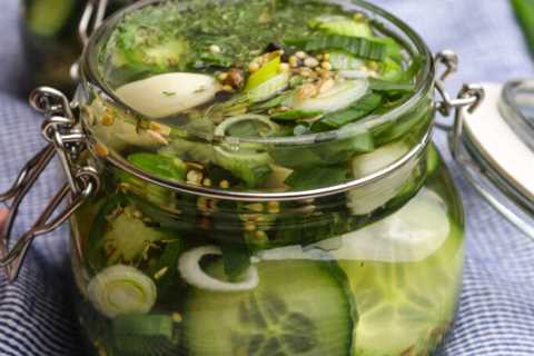 How to Pickle Cucumbers