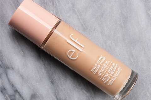 elf 0.5 (Fair Cool) Halo Glow Liquid Filter Review & Swatches