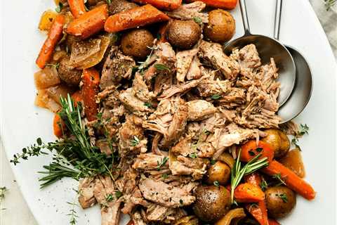 Easy Crock Pot Pork Roast Recipe With Vegetables and Gravy