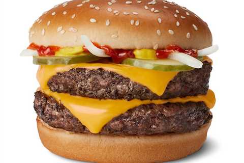 The Ultimate List of Fast-Food Burgers to Avoid