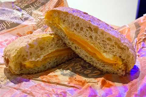The Ultimate Grilled Cheese Showdown: A Cross-Country Taste Test