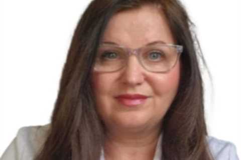 Aliz Tisoczki - Dental hygienist