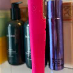 Revolutionize Your Skincare Routine with Breakthrough Dermaplaning Innovation