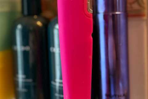 Revolutionize Your Skincare Routine with Breakthrough Dermaplaning Innovation