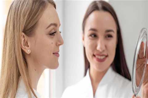 How Physical Therapy Eases Makeup Application